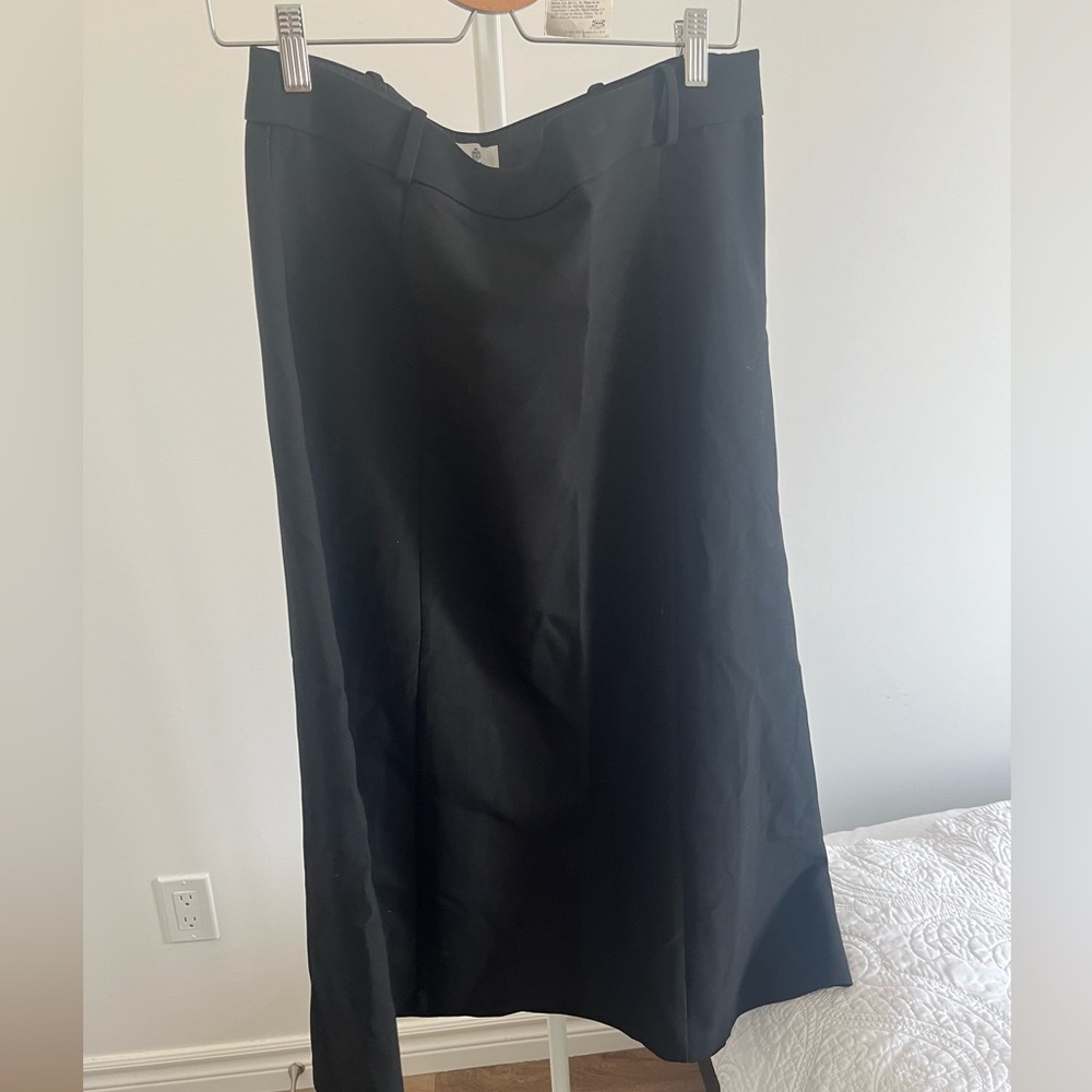 Aritzia Black Midi Skirt